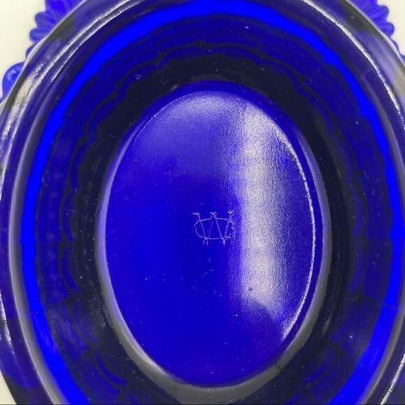 Vintage Westmoreland Ring and Petal Cobalt Glass Butter Dish - Picture 6 of 7